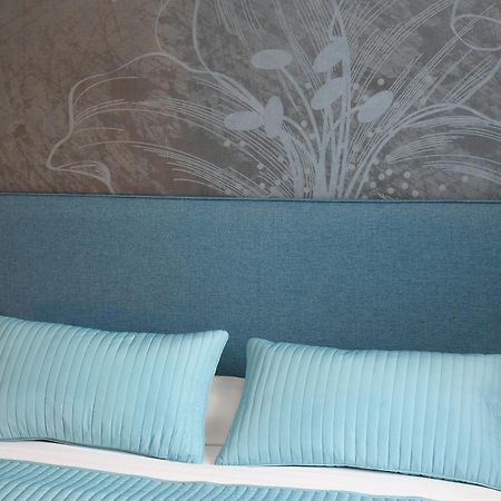 Auberge La Renaissance Asnieres-sur-Oise ภายนอก รูปภาพ